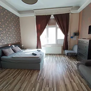 https://liechtenstein-apartments.inbudapesthotels.com