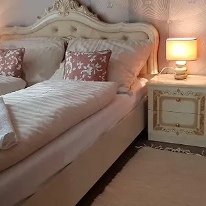 My-lord Luxapartman Apartman
